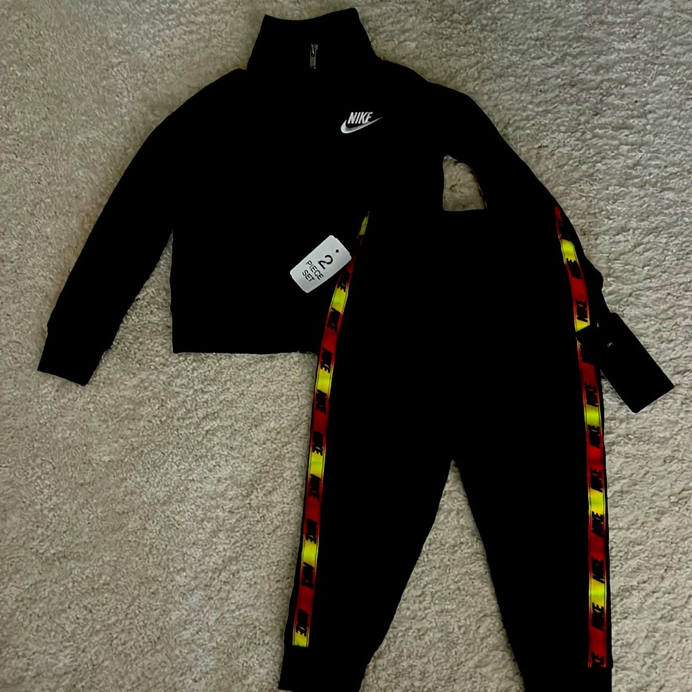 New with tags Nike track suit - 2T